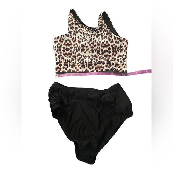 2 piece Women’s Black & Leopard High Waisted & High Neck Bikini, Sm - Picture 7 of 13